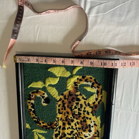 Vintage Leopard Needlepoint Black Bamboo Type Frame Green Hollywood Regency Art - Picture 13 of 16